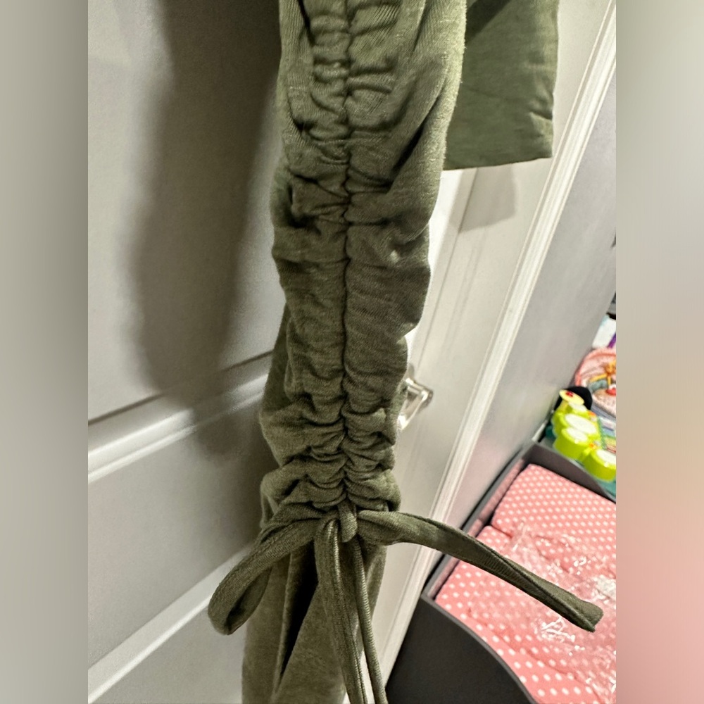 NWT A New Day Three Quarter Sleeve Olive Heather Ruched Tie Waist Dress - Picture 6 of 13